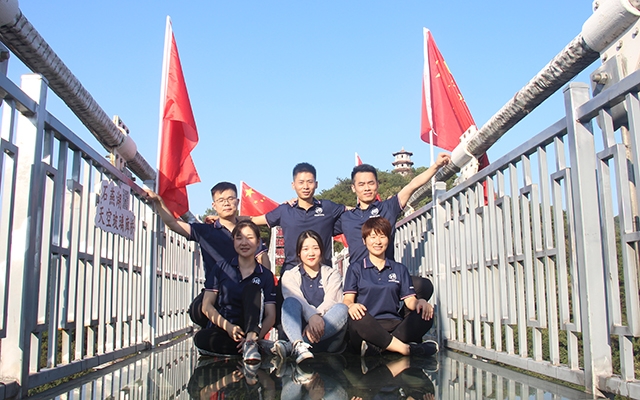 桃花网精品视频一区二区团建3